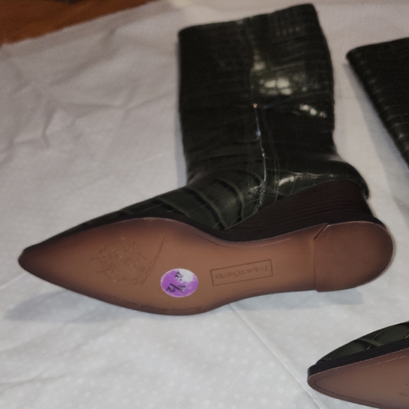 Franco Sarto Green Wedge Boots with Croc Texture - Picture 8 of 10